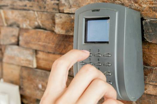 Guardian Alarm vs Vector home security systems
